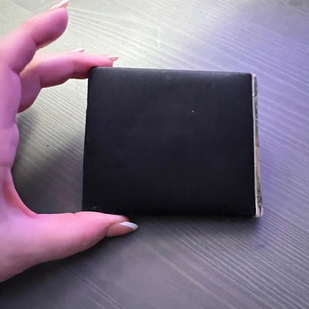 Reallly cool vintage wallet silk front made in Italy
